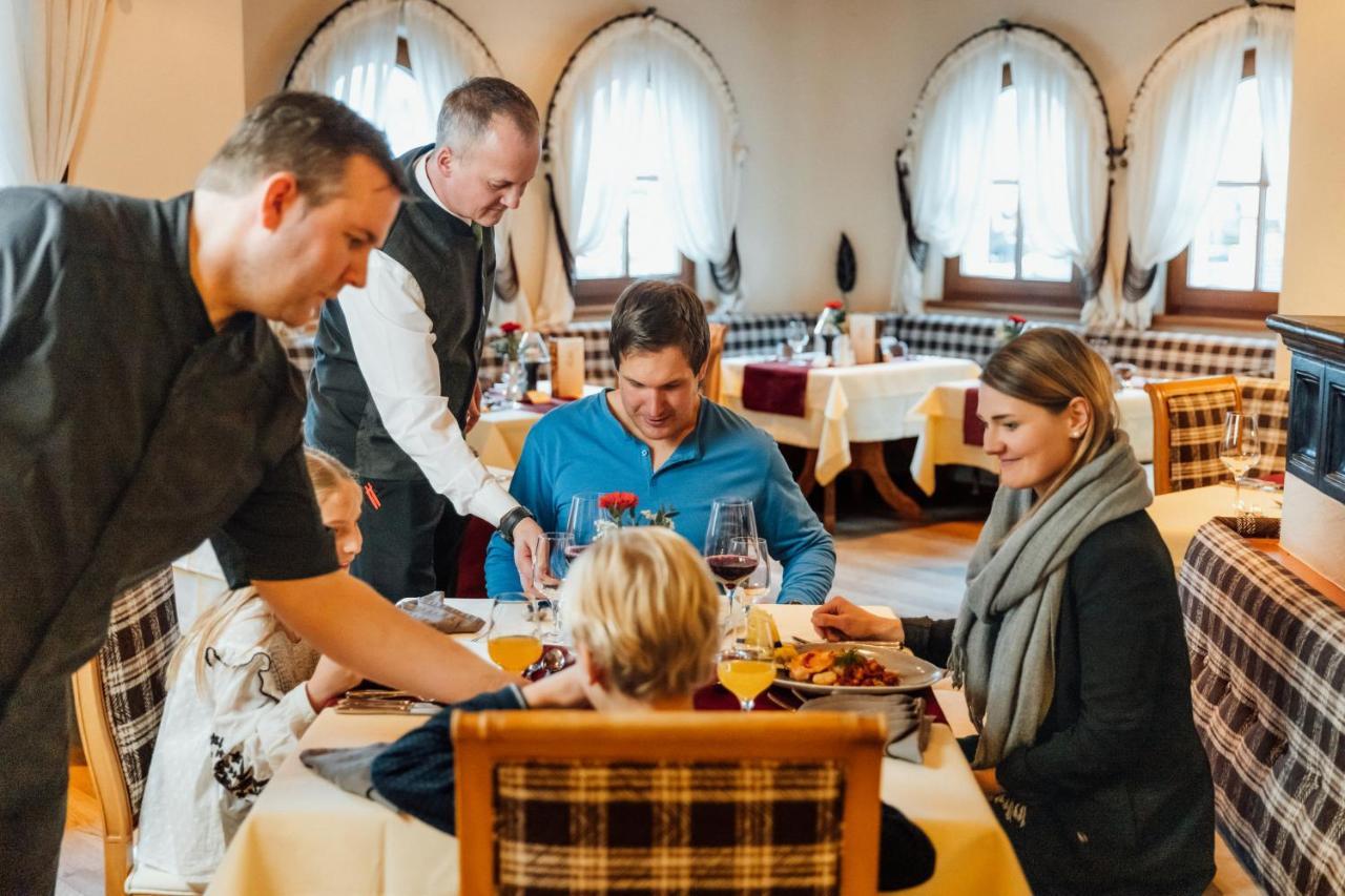 Hotel Mittagskogel Pitztal سانكت ليونارد إم بيتزتال المظهر الخارجي الصورة