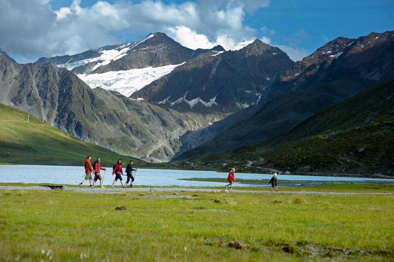 Hotel Mittagskogel Pitztal سانكت ليونارد إم بيتزتال المظهر الخارجي الصورة