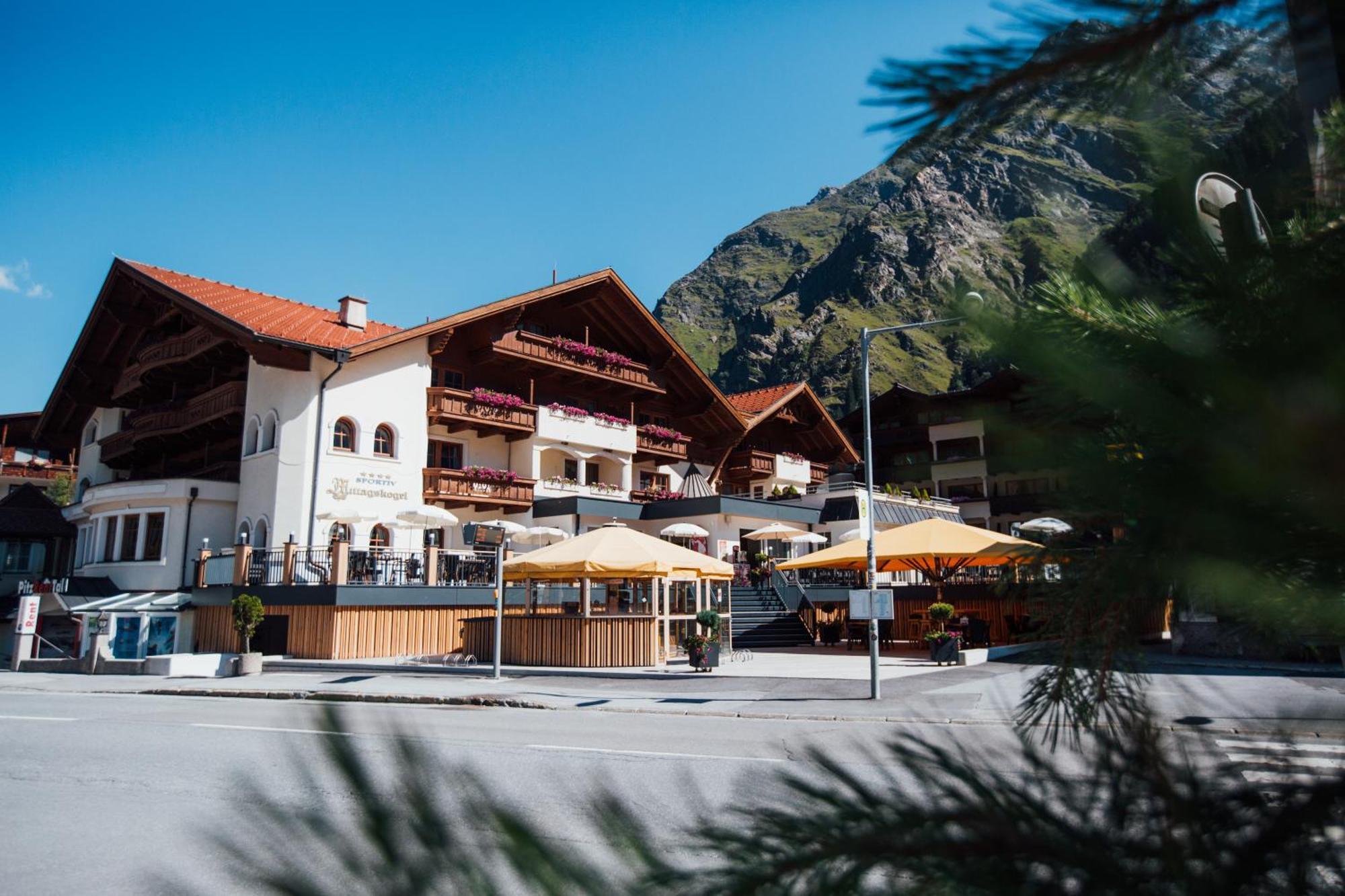 Hotel Mittagskogel Pitztal سانكت ليونارد إم بيتزتال المظهر الخارجي الصورة