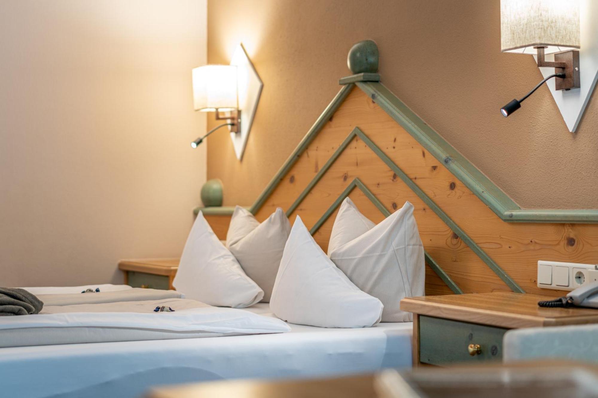 Hotel Mittagskogel Pitztal سانكت ليونارد إم بيتزتال المظهر الخارجي الصورة